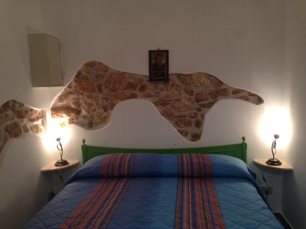 Casa Con Verande Sul Mare A 2 Minuti A Piedi Dalla Spiaggia Custonaci Room photo